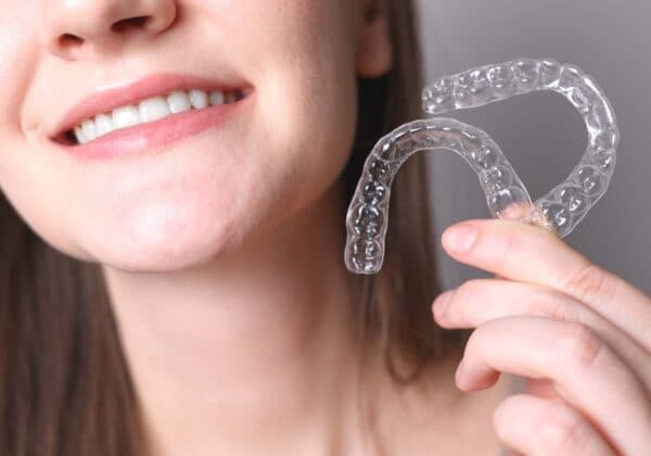 Inne nakładki prostujące — Pitshanger Clinic