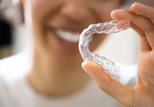 Aparaty ruchome — Pitshanger Clinic Ealing