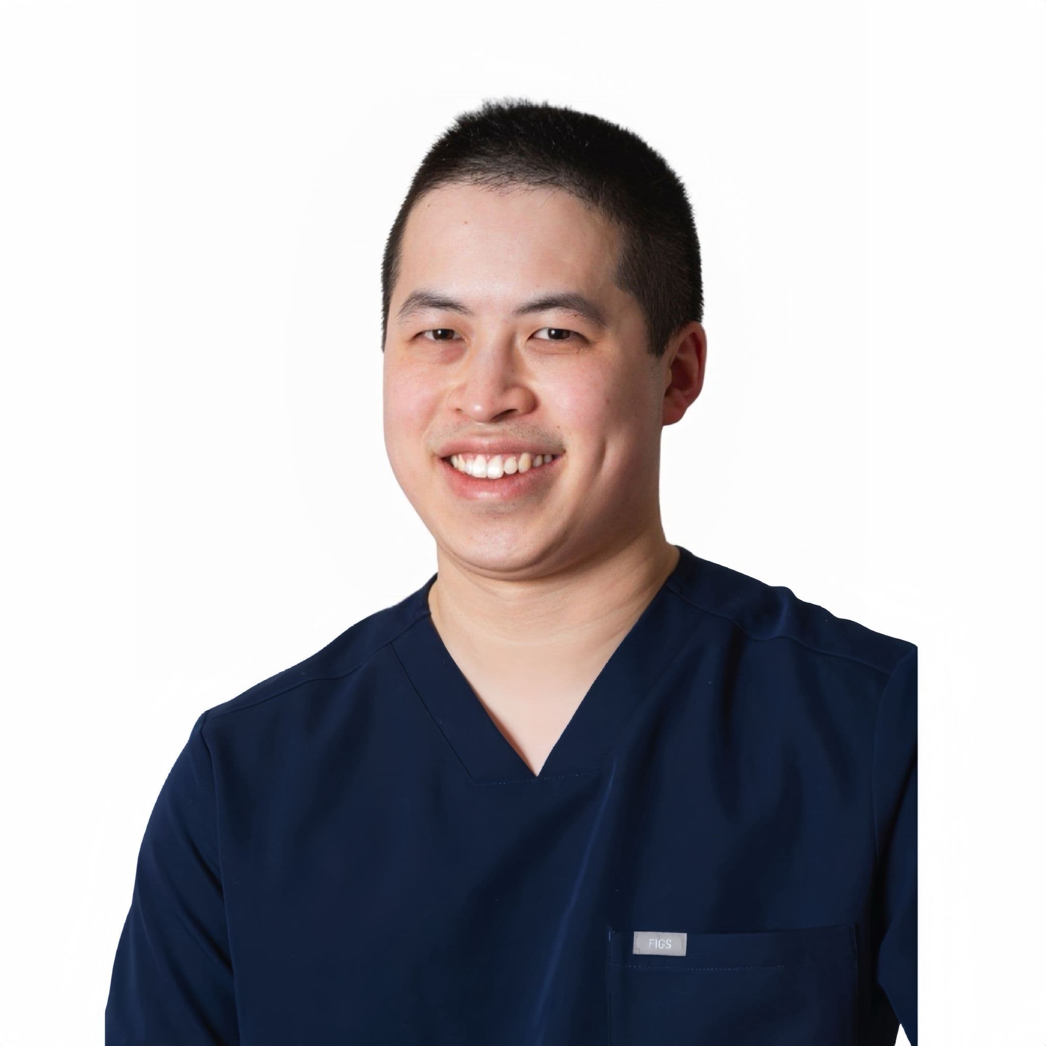 Dr Daniel Chia — Ortodonta